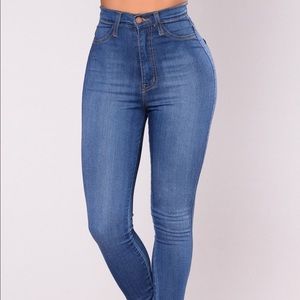 RESERVED Fashion nova classic high waisted jeans